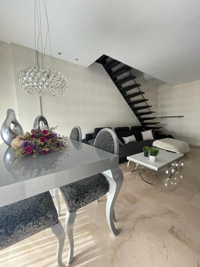 Penthouse In Elche Exterior photo